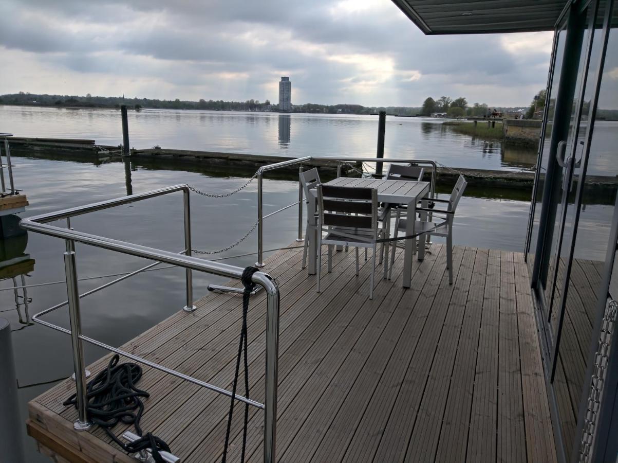 Ostsee Hausboot Schleswig Ostseeblick 1 المظهر الخارجي الصورة