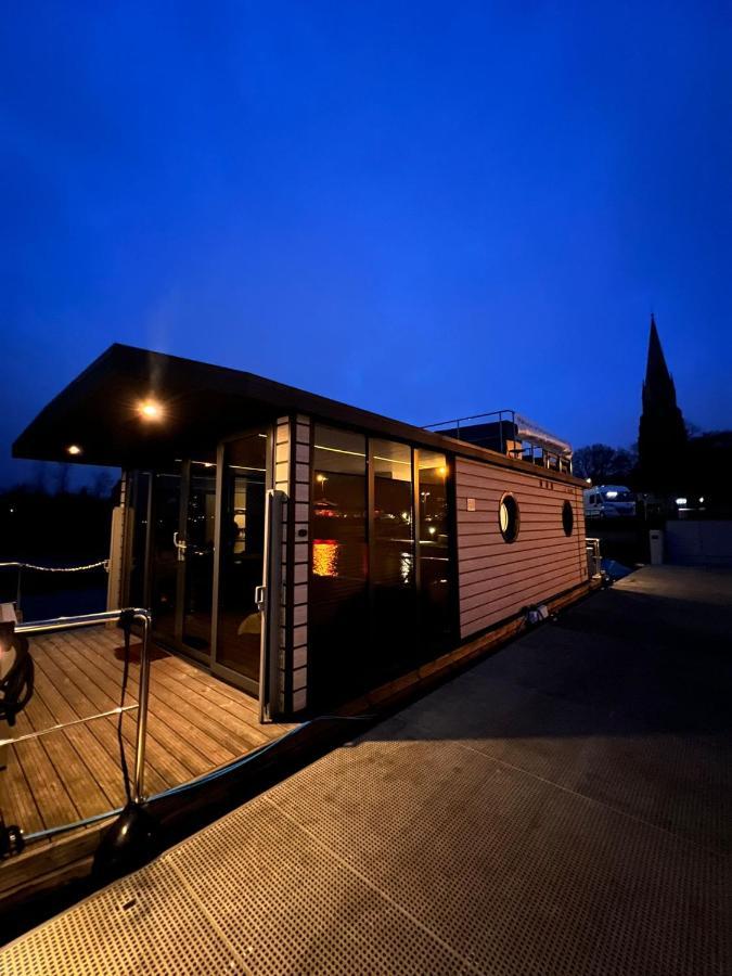 Ostsee Hausboot Schleswig Ostseeblick 1 المظهر الخارجي الصورة