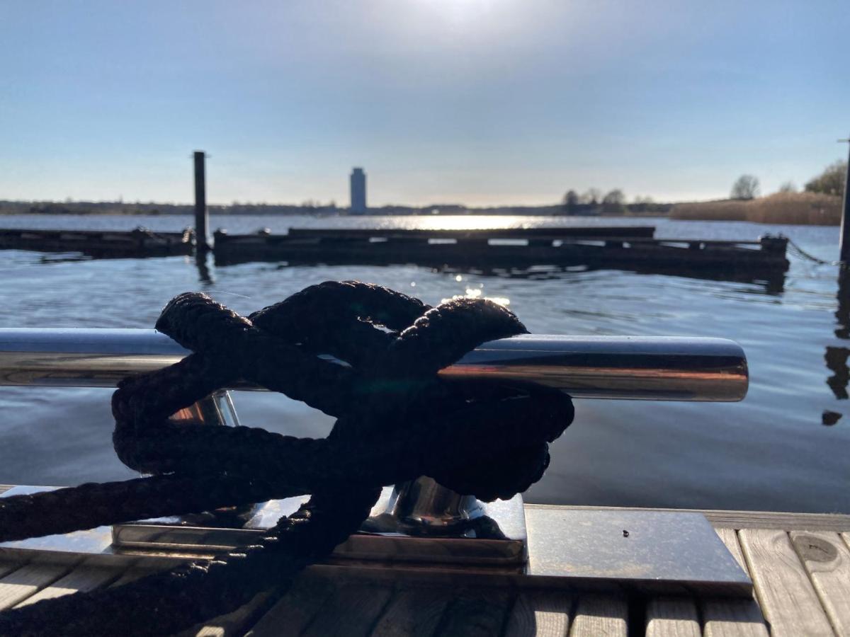 Ostsee Hausboot Schleswig Ostseeblick 1 المظهر الخارجي الصورة