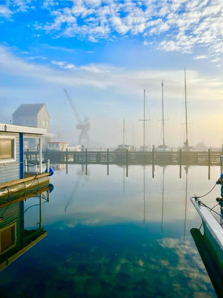 Ostsee Hausboot Schleswig Ostseeblick 1 المظهر الخارجي الصورة
