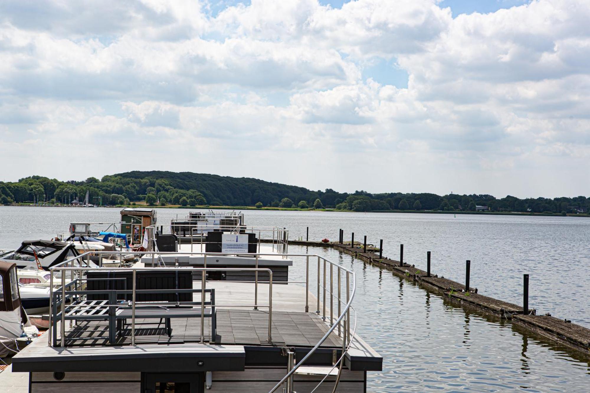 Ostsee Hausboot Schleswig Ostseeblick 1 المظهر الخارجي الصورة